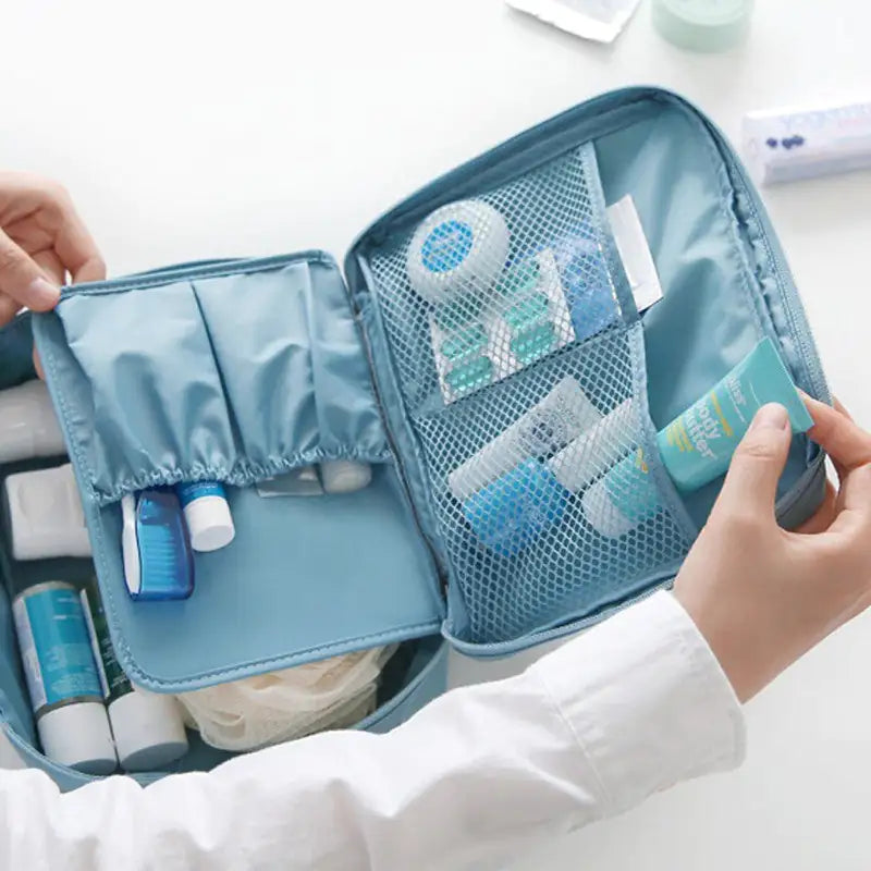 TravelMate Oxford Toiletry Bag